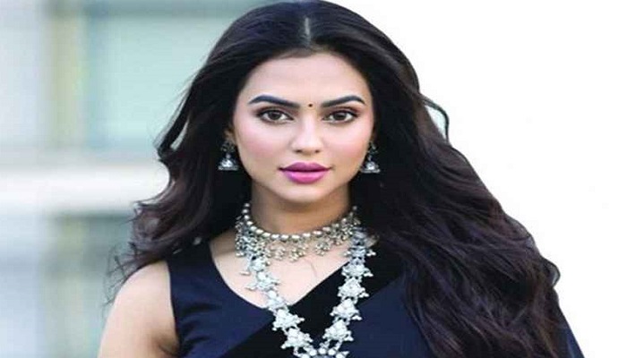 নুসরাত ফারিয়া